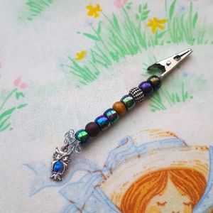🌙A LUNATICKLE Beaded "Bracelet Helper" OOAK
